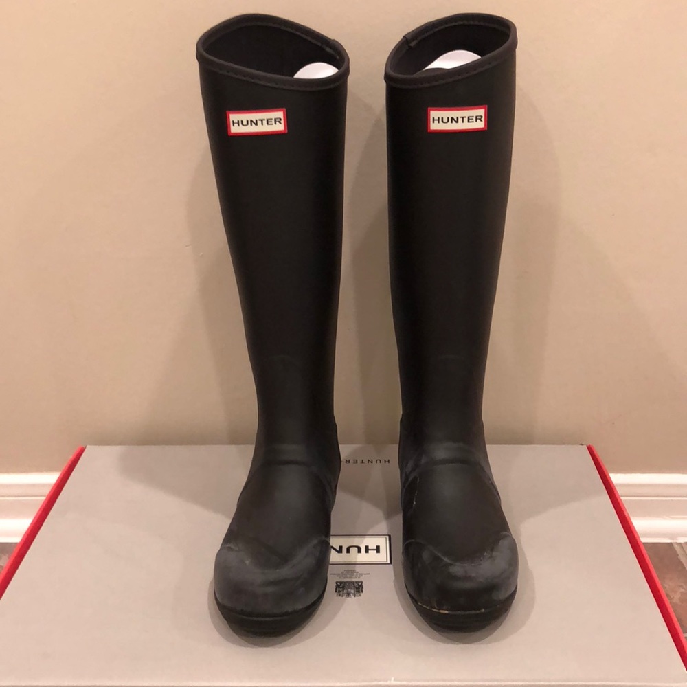 Hunter sandhurst in dark chocolate US 8/ EU 39